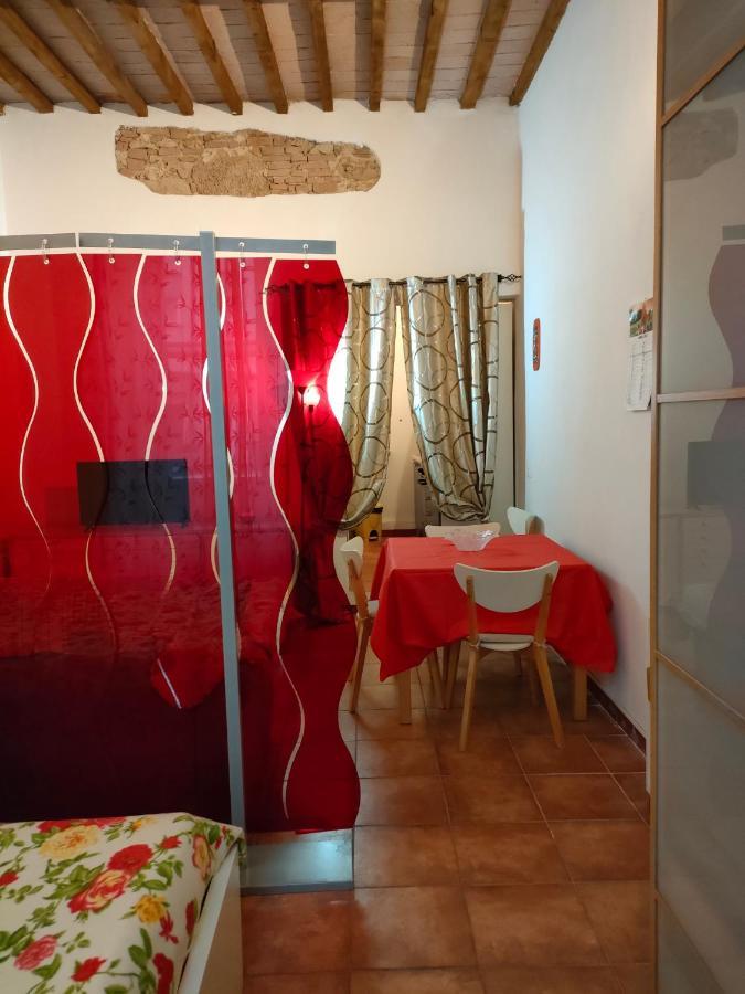 Mini Appartamento Livorno Eksteriør billede